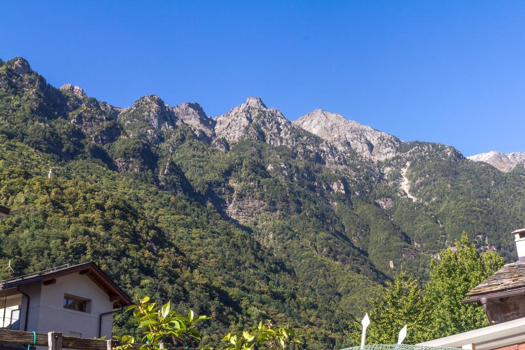 La Sciora Oliva Aparthotel Chiavenna Exterior foto